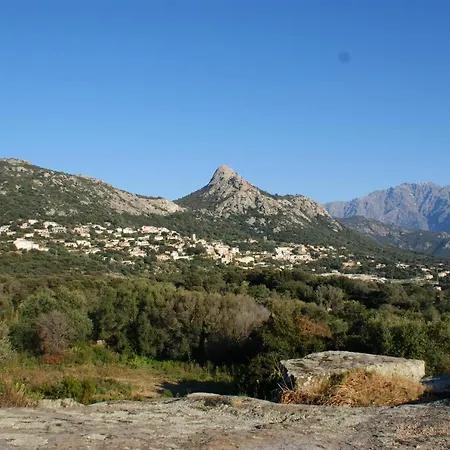 Belle Location Sur Avec Vue Remarquable Et Jardin Chalet *